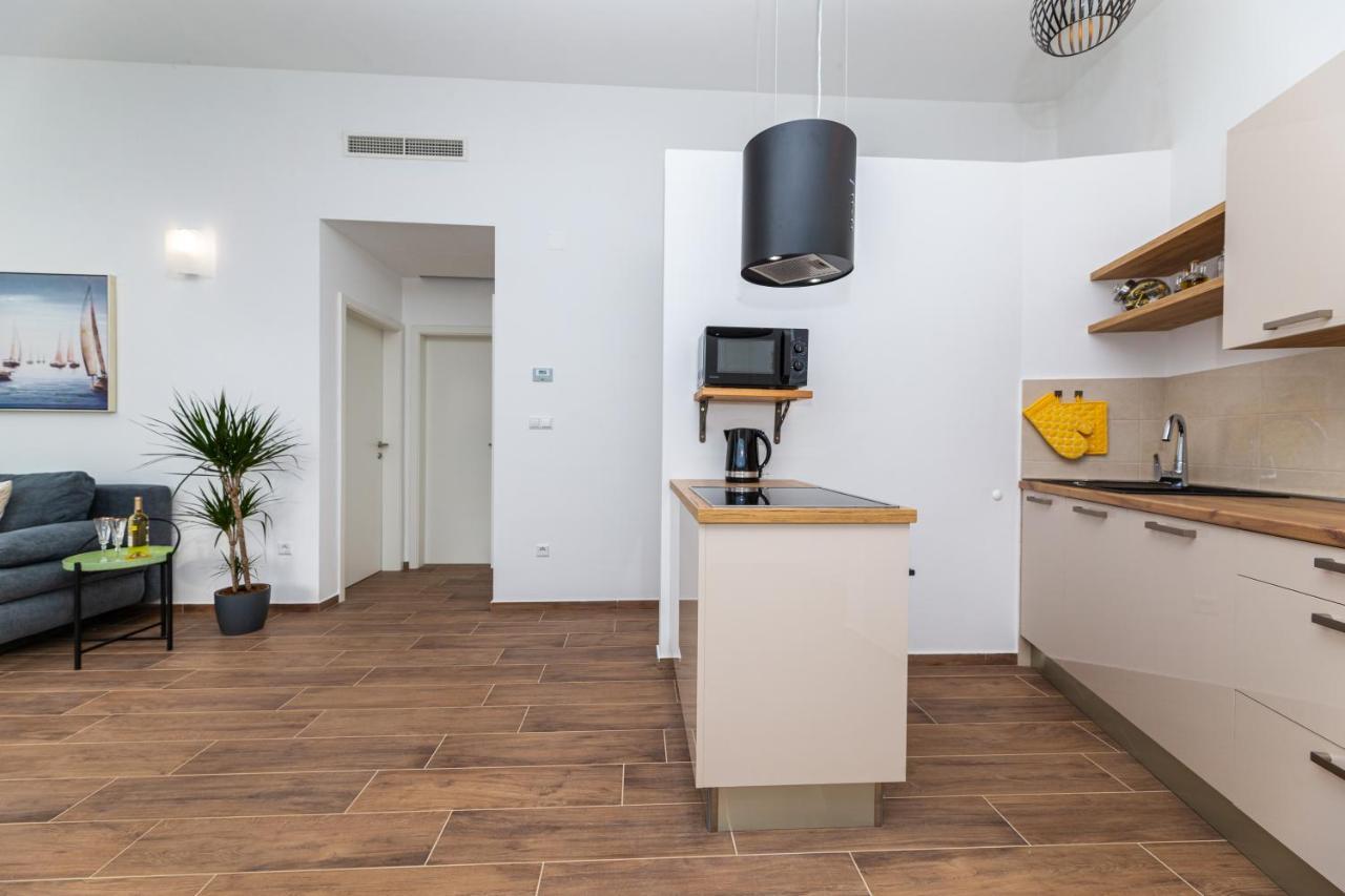 Apartment Nada 1 Malinska Exterior photo
